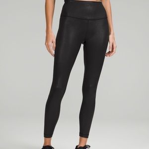 Wunder Train High-Rise Tight 25” Radiate Foil Print Black. Size 4